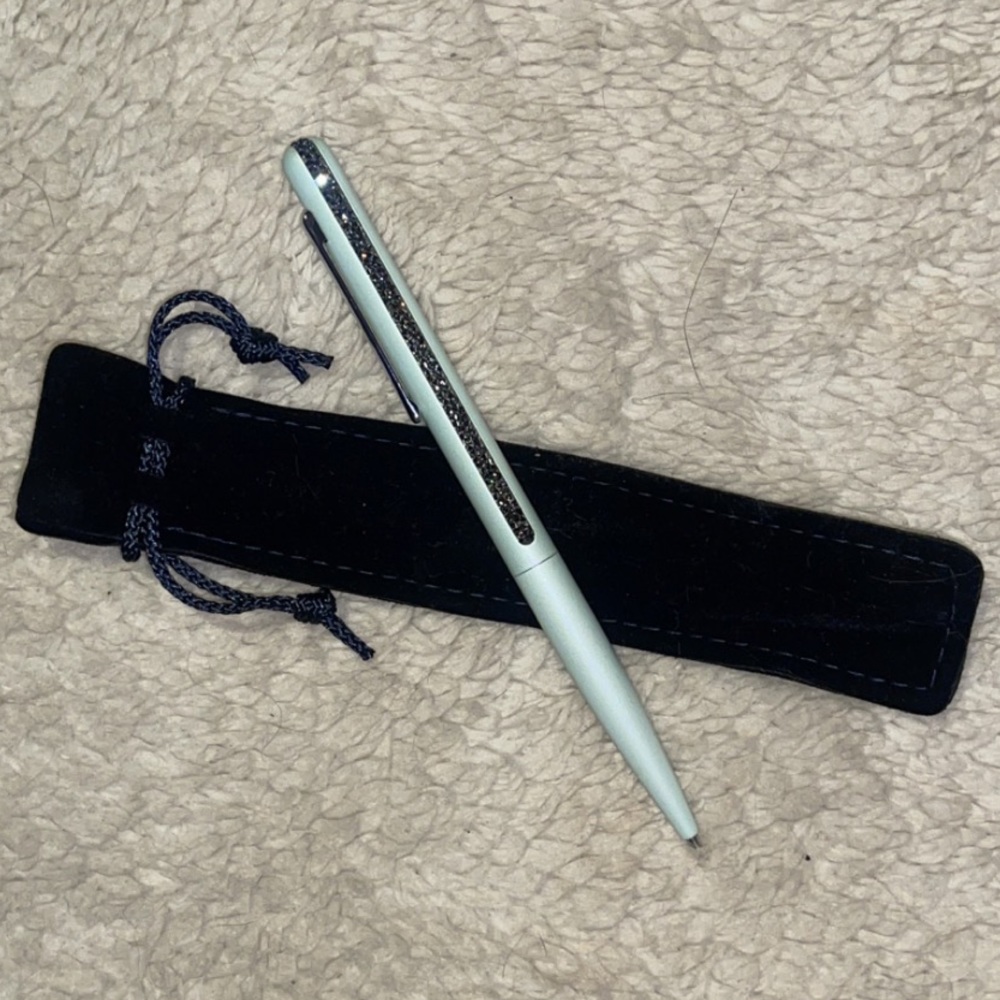 Swarovski mint green pen - Picture 3 of 3